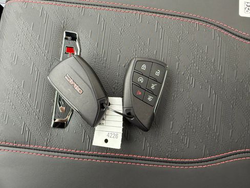 New 2026 GMC Yukon AT4 Ultimate w/ LPO, Illumination Package image 42