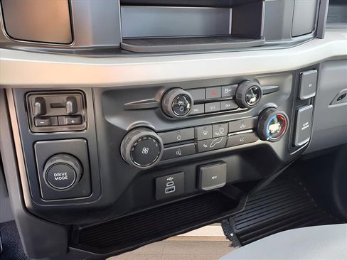 New 2026 Ford F450 XL w/ XL Chrome Package image 10