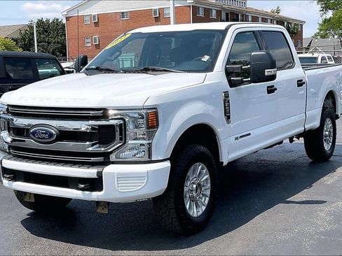 Certified 2022 Ford F250 XLT AWD/4WD image 11