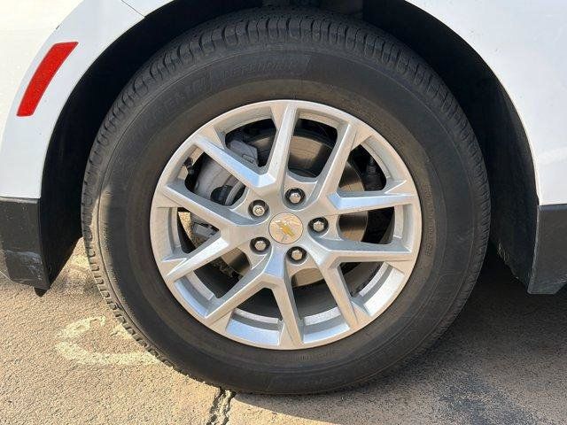 Used 2022 Chevrolet Equinox LS w/ LS Convenience Package FWD image 6