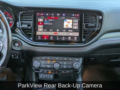 Used 2023 Dodge Durango GT image 25