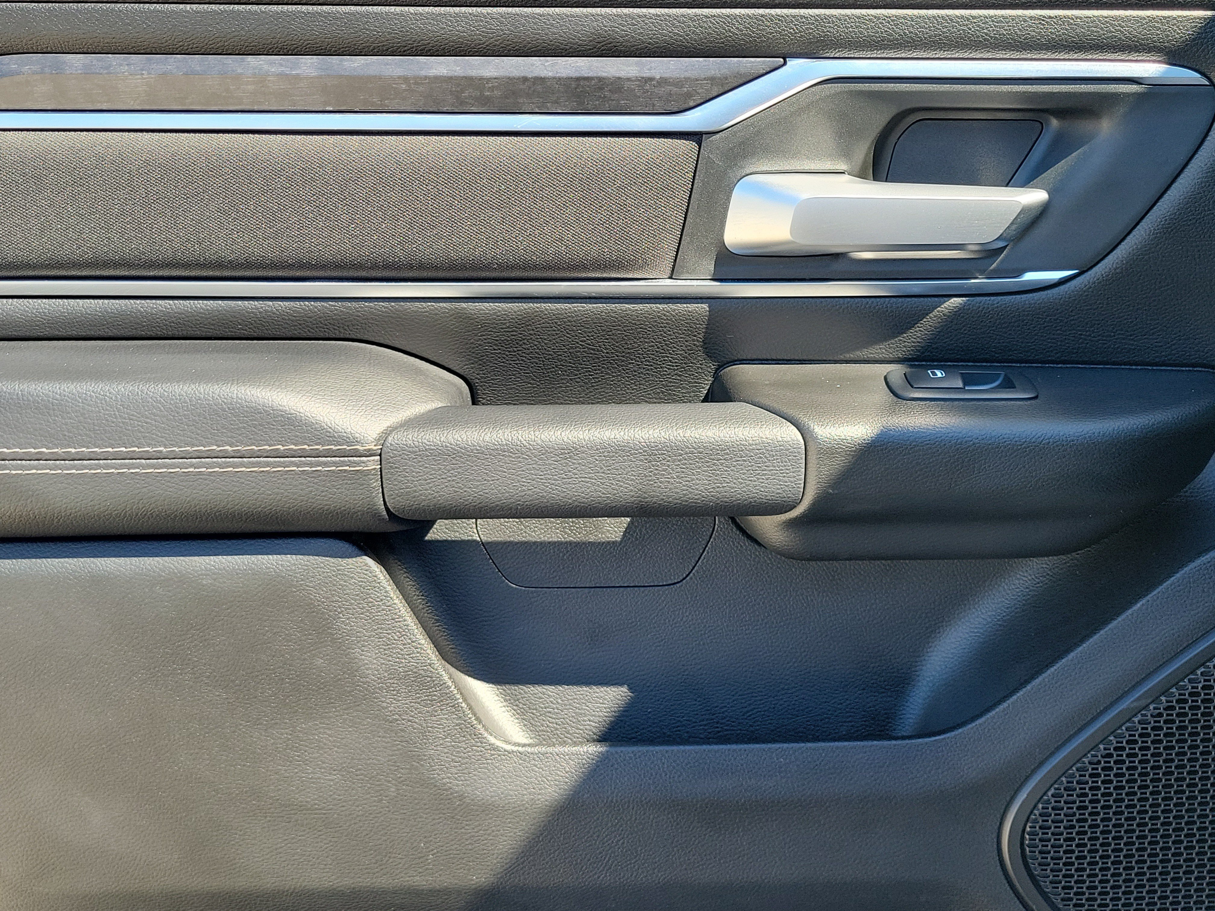 Used 2024 RAM 1500 Big Horn AWD/4WD image 12