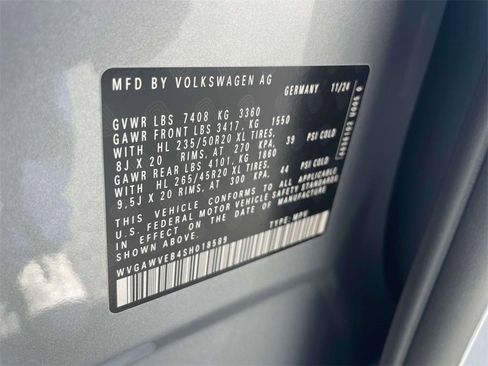 New 2025 Volkswagen ID. Buzz Pro S image 20