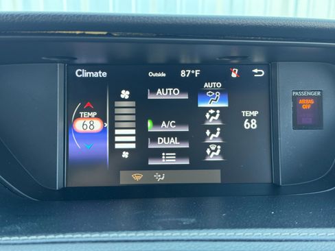 Used 2018 Lexus ES 350 w/ Premier Package image 24