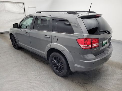 Used 2020 Dodge Journey SE w/ Blacktop Package image 3