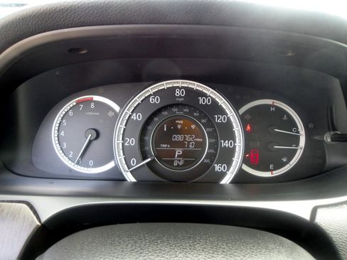 Used 2015 Honda Accord EX-L image 21