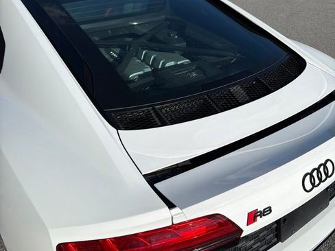 Used 2023 Audi R8 V10 performance RWD image 24