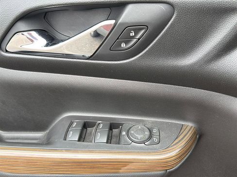 Used 2018 GMC Acadia SLE w/ Driver Alert Package I image 11