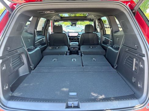 New 2026 Buick Enclave Avenir w/ Super Cruise Package FWD image 47
