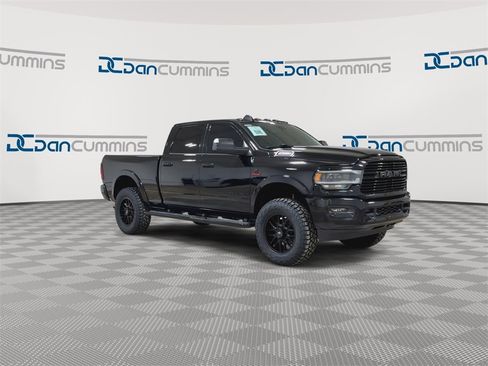 Used 2019 RAM 2500 Laramie w/ Black Appearance Package image 2