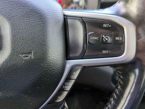 Used 2020 RAM 1500 Big Horn RWD image 23