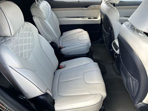 Used 2022 Hyundai Palisade Limited image 28