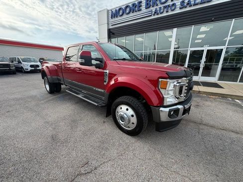 Used 2020 Ford F450 Lariat w/ Lariat Value Package AWD/4WD image 2
