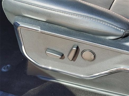 Used 2022 Ford F150 Lariat w/ Equipment Group 501A Mid image 30