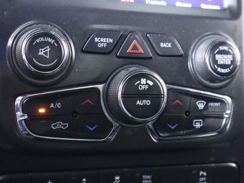 Used 2018 RAM 1500 Rebel w/ Ram 1500 Black Rebel Group AWD/4WD image 22