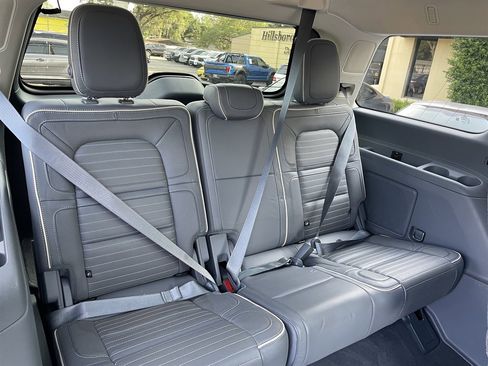 Used 2018 Lincoln Navigator Black Label w/ Cargo Package AWD/4WD image 27