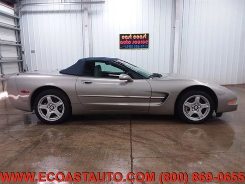 Used 1998 Chevrolet Corvette Convertible w/ Memory Pkg image 2