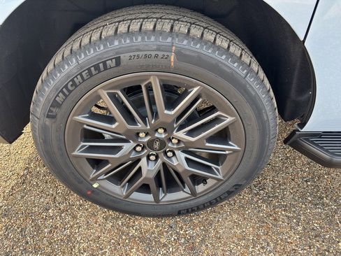 New 2026 Ford Expedition Max Platinum w/ Stealth Appearance Package image 10