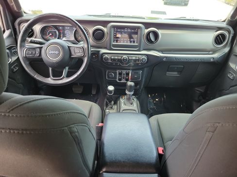Used 2019 Jeep Wrangler Unlimited Sport S AWD/4WD image 15