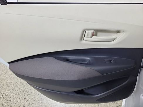 Used 2024 Toyota Corolla LE FWD image 14