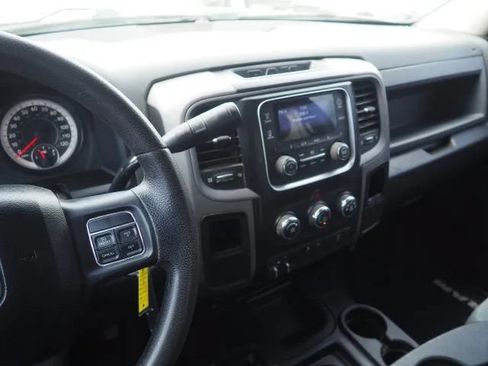 Used 2016 RAM 2500 Tradesman w/ Chrome Appearance Group AWD/4WD image 15