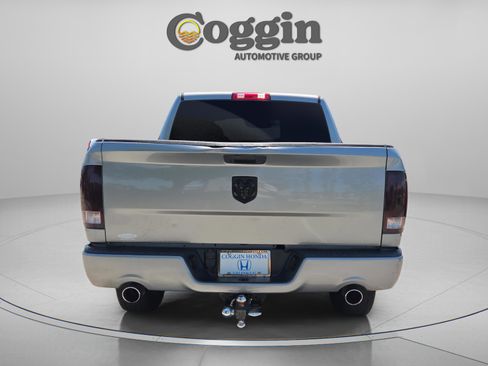 Used 2020 RAM 1500 Express w/ Express Value Package RWD image 4