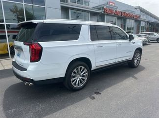 Used 2023 GMC Yukon XL Denali w/ Denali Reserve Package AWD/4WD video 3