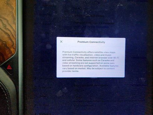 Used 2018 Tesla Model X 100D image 17