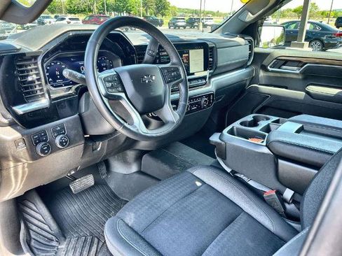 Used 2022 Chevrolet Silverado 1500 RST AWD/4WD image 10
