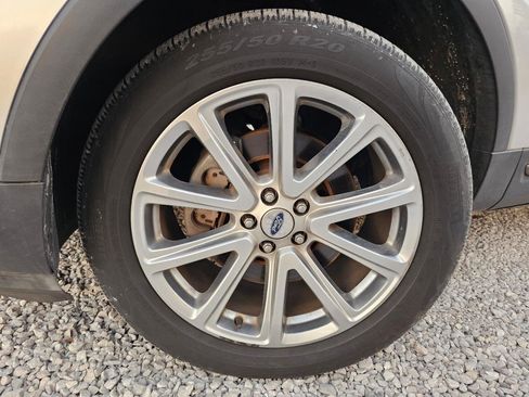 Used 2016 Ford Explorer Limited image 73