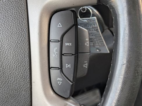 Used 2013 Chevrolet Silverado 1500 LT image 24