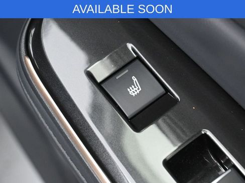 Used 2025 Toyota Crown Signia AWD/4WD image 36