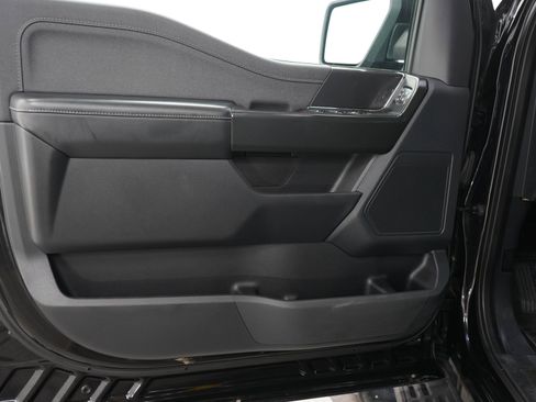 Used 2022 Ford F150 Raptor w/ Convenience Package AWD/4WD image 17