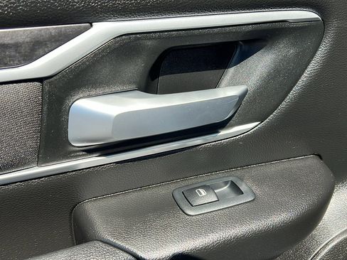 Used 2023 RAM 1500 Big Horn image 13