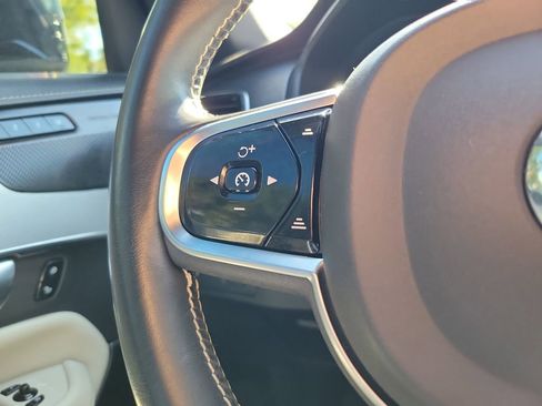 Used 2021 Volvo XC90 T6 R-Design w/ Protection Package Premier AWD/4WD image 26