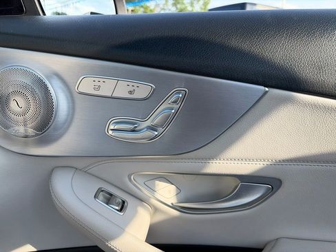Used 2018 Mercedes-Benz C 300 4MATIC Cabriolet image 27