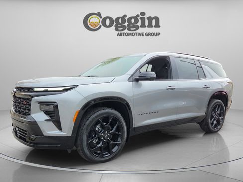 New 2026 Chevrolet Traverse RS w/ LPO, Floor Liner Package image 1