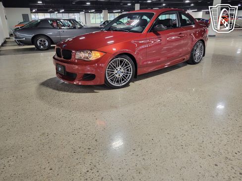 Used 2008 BMW 135i Coupe image 2