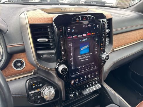 Used 2021 RAM 1500 Limited AWD/4WD image 11