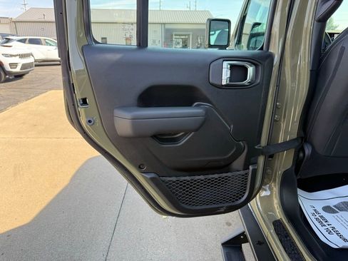 New 2026 Jeep Wrangler Sport AWD/4WD image 19