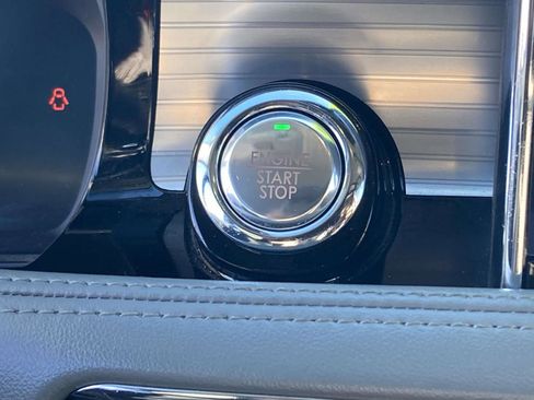 Used 2022 Lincoln Corsair Reserve w/ Elements Package image 29