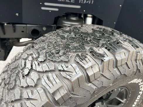 Used 2022 Jeep Wrangler Unlimited Sport image 24