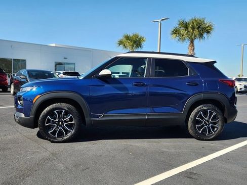 Certified 2023 Chevrolet TrailBlazer ACTIV w/ Sun and Liftgate Package image 3
