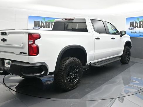 New 2026 Chevrolet Silverado 1500 ZR2 w/ Dark Appearance Package image 5