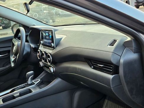 Used 2025 Nissan Sentra SV image 17