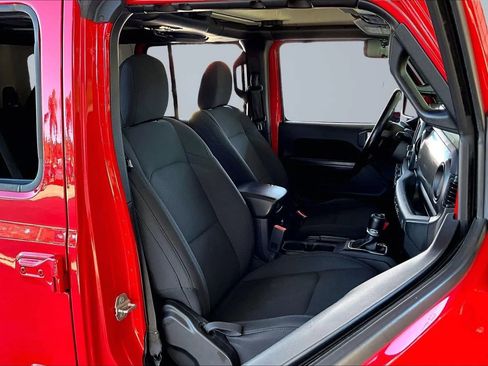 Used 2019 Jeep Wrangler Unlimited Sport S AWD/4WD image 26