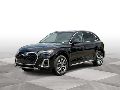 Used 2023 Audi Q5 2.0T Premium Plus w/ Premium Plus Package AWD/4WD image 4