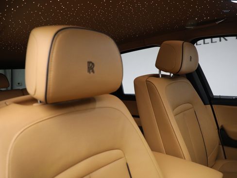Certified 2024 Rolls-Royce Cullinan w/ Dynamic Package AWD/4WD image 21