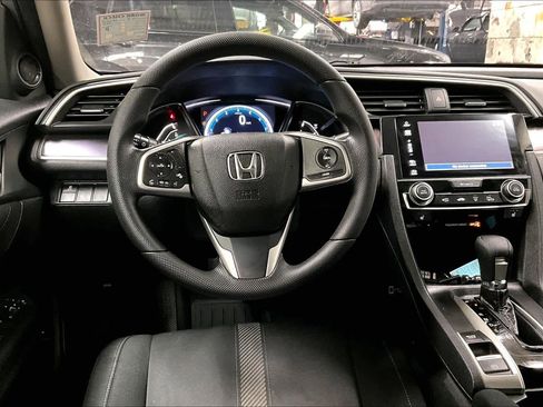 Used 2016 Honda Civic EX-T image 5