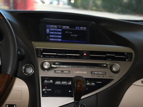 Used 2015 Lexus RX 350 FWD image 18